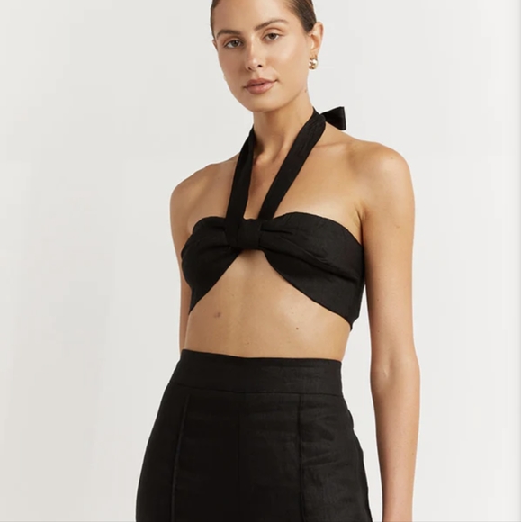 DISSH Tops - DISSH Nwt paradise black linen halter - 6